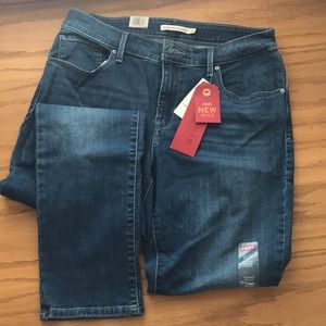 Levi’s Women’s jeans